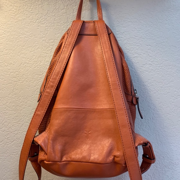 NWOT Frye Brown Leather Backpack - “Lena Zip” Collection - Picture 2 of 8